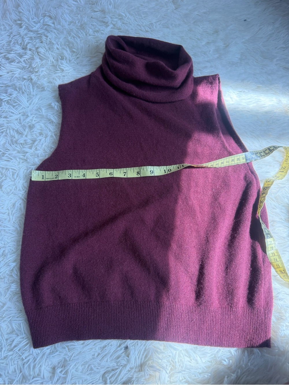 Aritzia Bare Cashmere Sleeveless Sweater - Picture 2 of 7